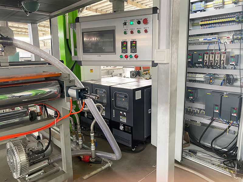 IXPE/IXPP/XPE挤塑发泡辊筒控温模温机J9九游会·案例