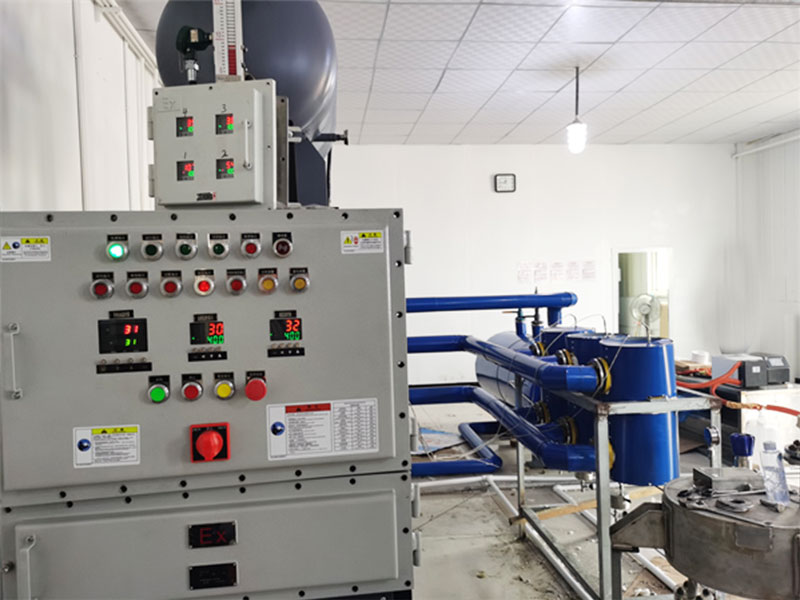 医药中间体反应釜防爆模温机J9九游会·案例