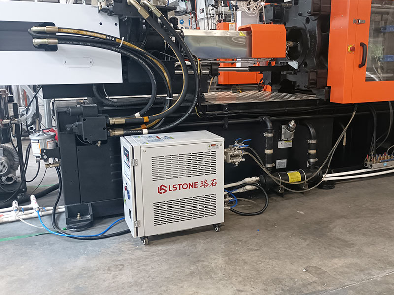 ABS材料注塑机模具水温机J9九游会·案例