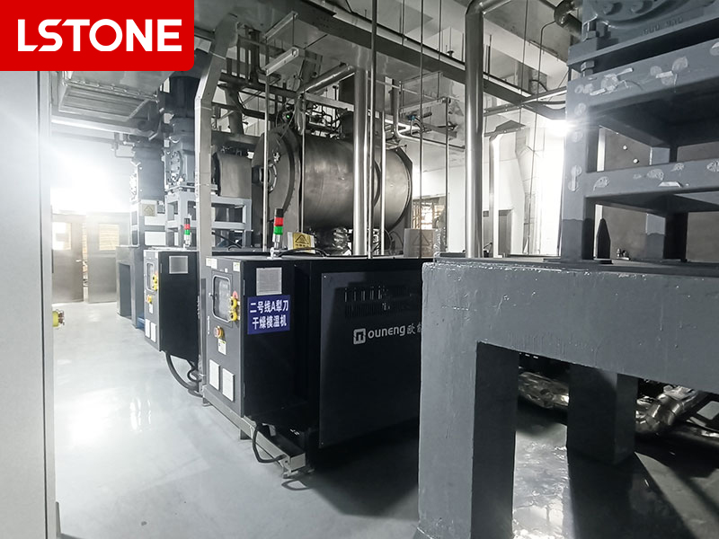 犁刀干燥机控温油温机